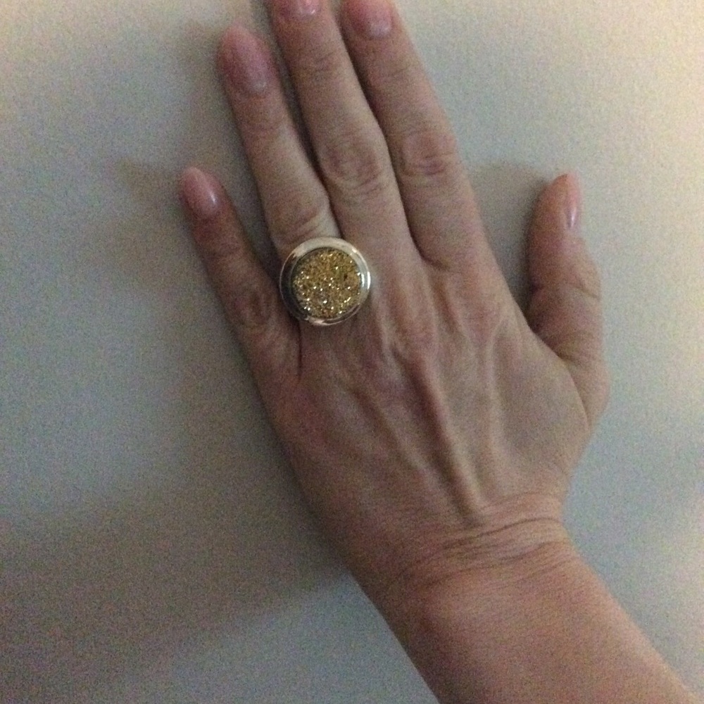 Ladies Ring
